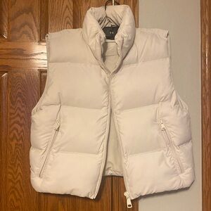 Zara cropped puffer vest
